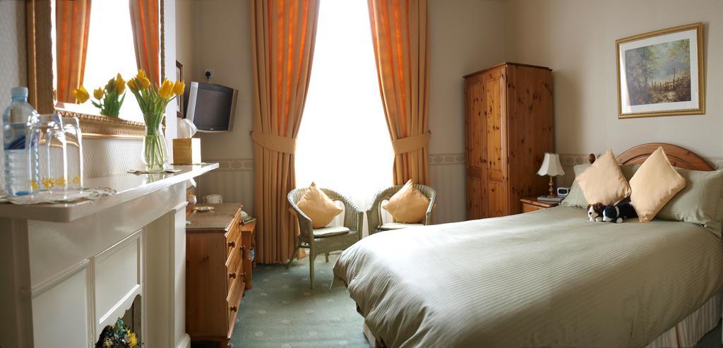 Balincourt Hotel Bournemouth Exterior foto A room at the hotel